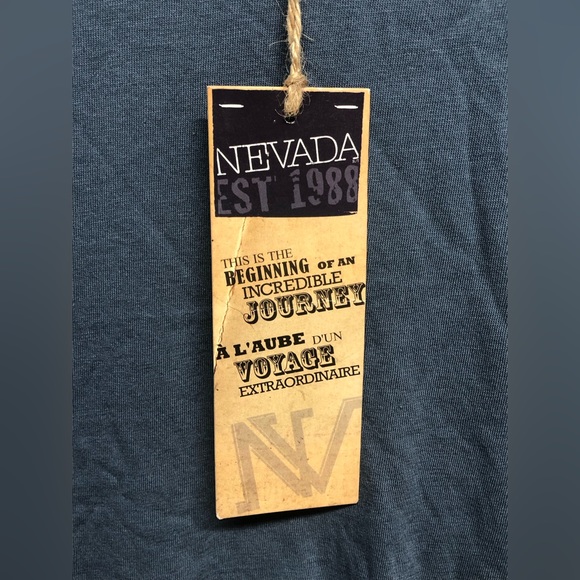 NWT lightweight designed men’s Tee-shirt - Picture 6 of 7